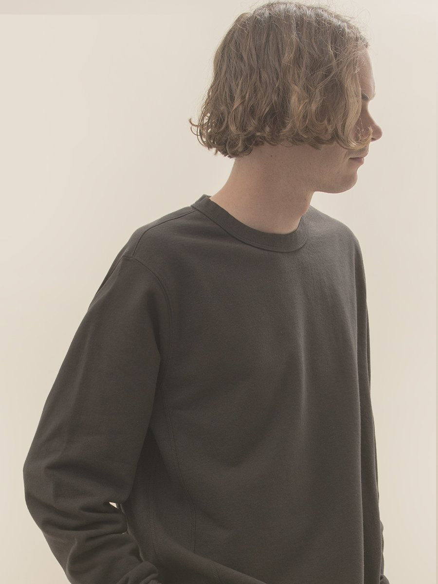 California Crewneck Black